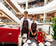 咖啡師培訓_【咖啡香伴書香，精美拉花更見“心”】學員實踐